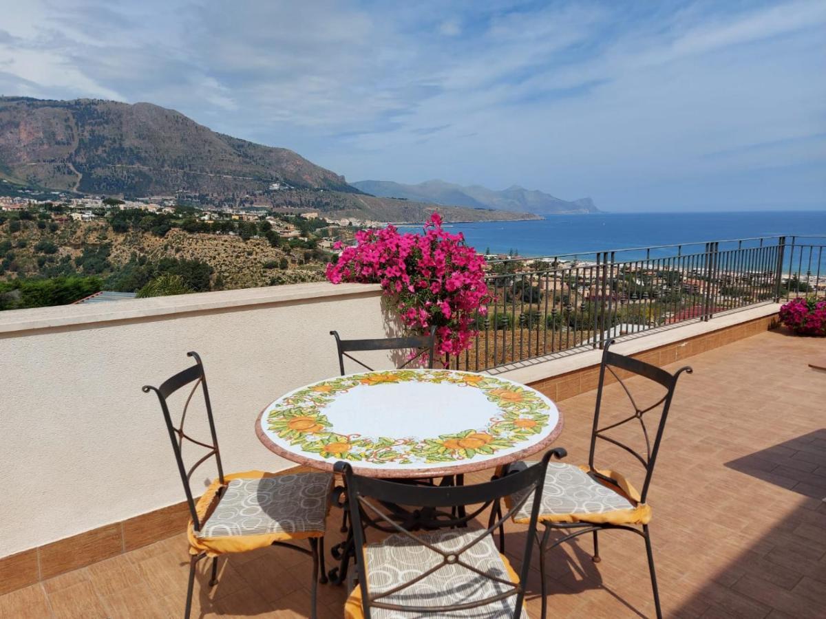 فيلا Terrazza Del Golfo كاستيلاّماري ديل غو المظهر الخارجي الصورة