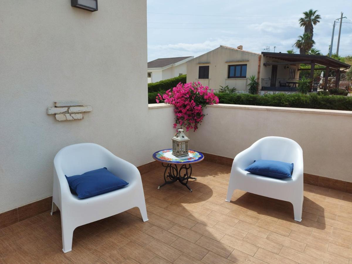 فيلا Terrazza Del Golfo كاستيلاّماري ديل غو المظهر الخارجي الصورة